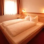 Althaler Apartament *